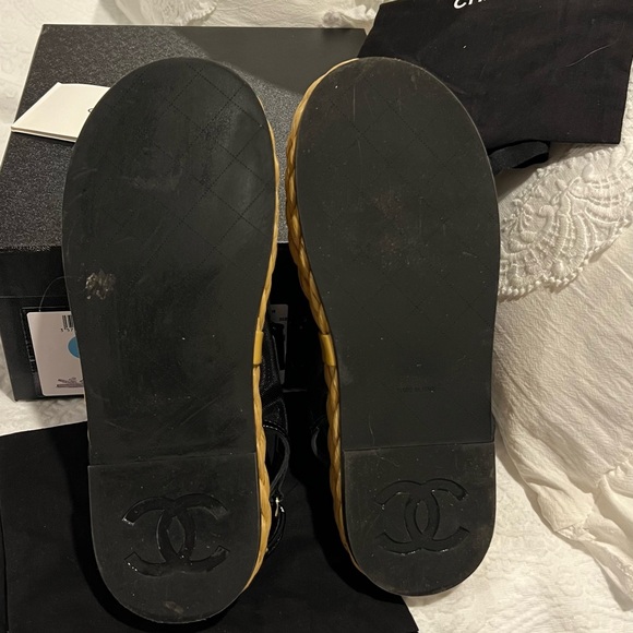 LOGO CHANEL Dad Sandals 22P Black Raffia Mesh Leather Shoes CC Logo Flats Size39 - Picture 14 of 16